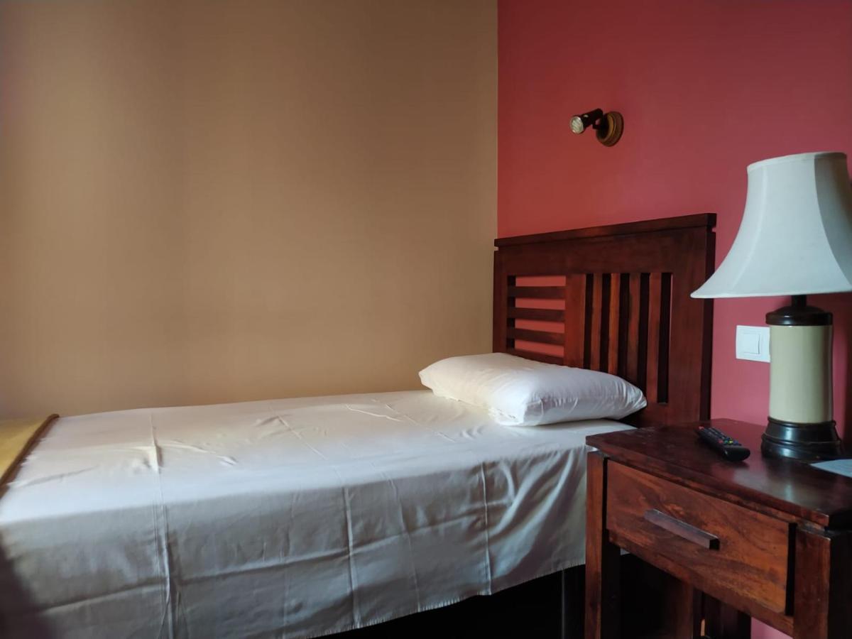 Hotel Cabo Ortegal คาริโญ ภายนอก รูปภาพ