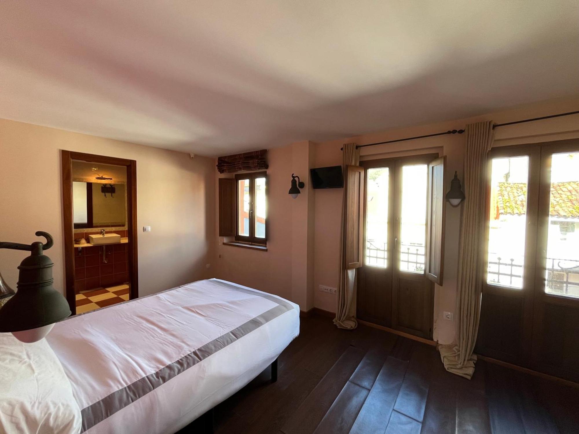 Hotel Cabo Ortegal คาริโญ ภายนอก รูปภาพ